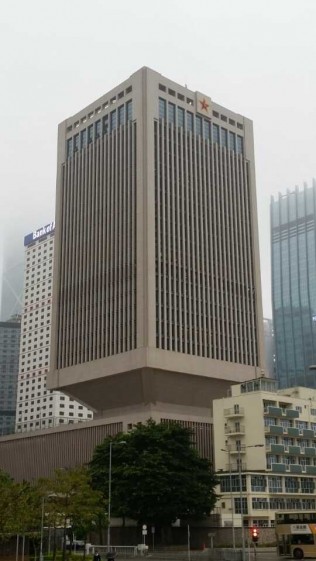 香港电影的普及，使得香港地标不太重要了...