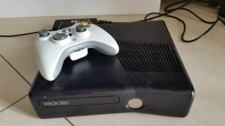 继PS3之后又借来王同学的Xbox360！