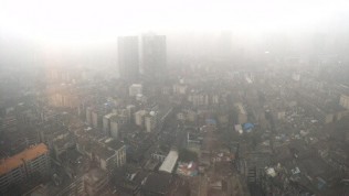 天灰灰，会不会，让我忘了长沙的美……