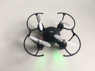 新玩具，嗯嗯，飞行技术不断提高……