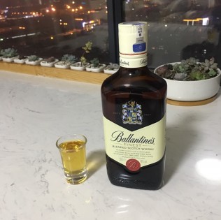 下班回家小酢一杯。