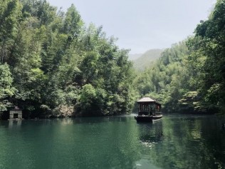 周洛大峡谷，周末很舒服。