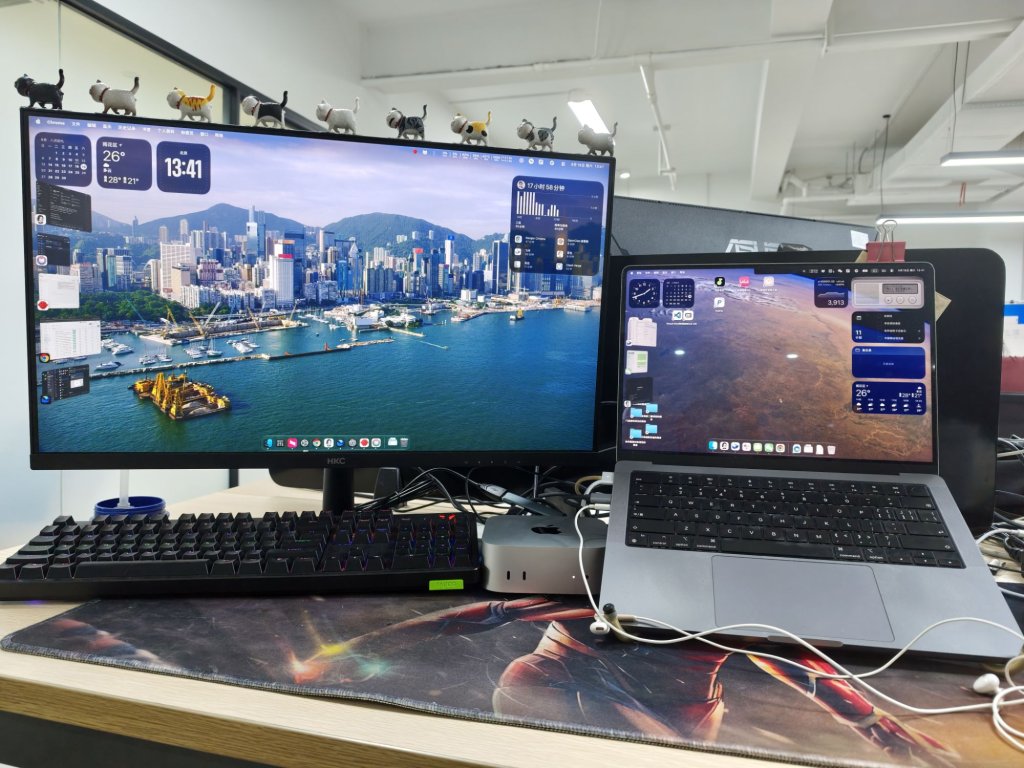 朋友圈全在嗨皮，而我在上班
